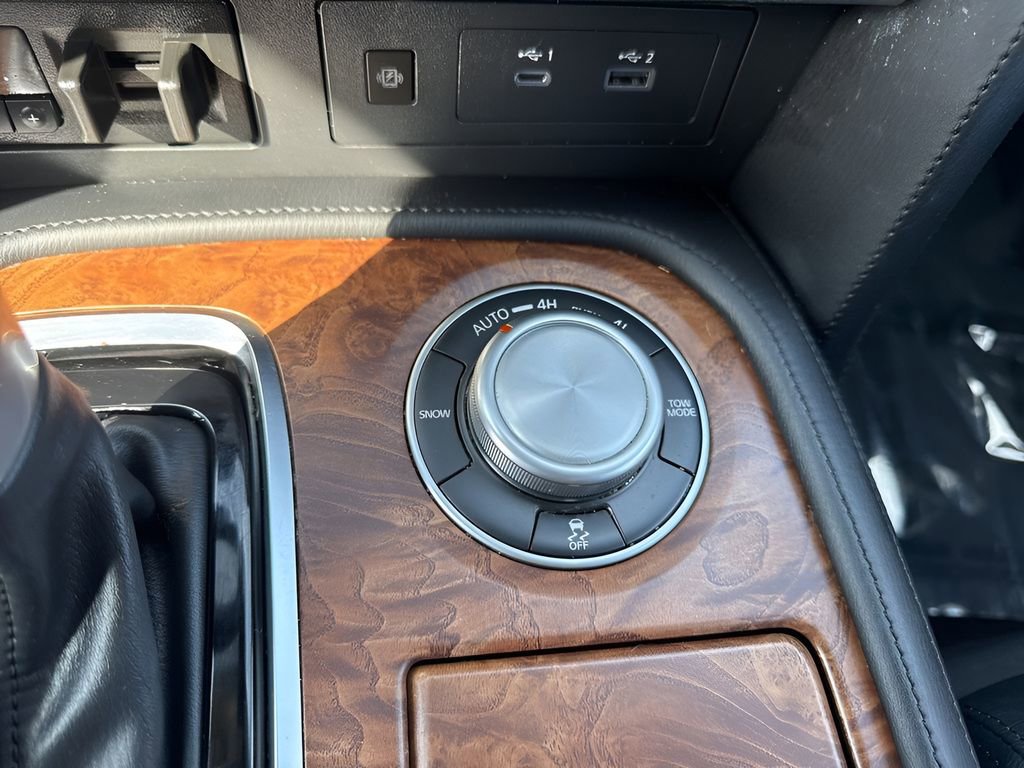 Used 2024 Nissan Armada SL AWD/4WD image 25
