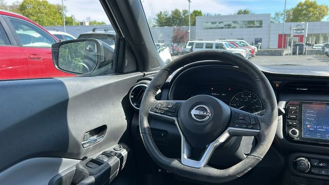 Certified 2023 Nissan Kicks SR w/ SR Premium Package FWD image 22