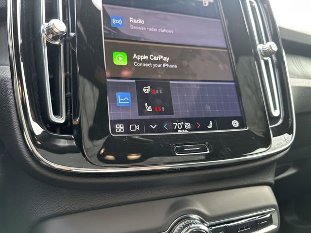 Certified 2023 Volvo C40 P8 Recharge Ultimate w/ Protection Package Premier image 29