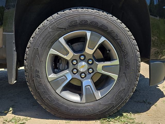 Used 2015 Chevrolet Colorado Z71 AWD/4WD image 24