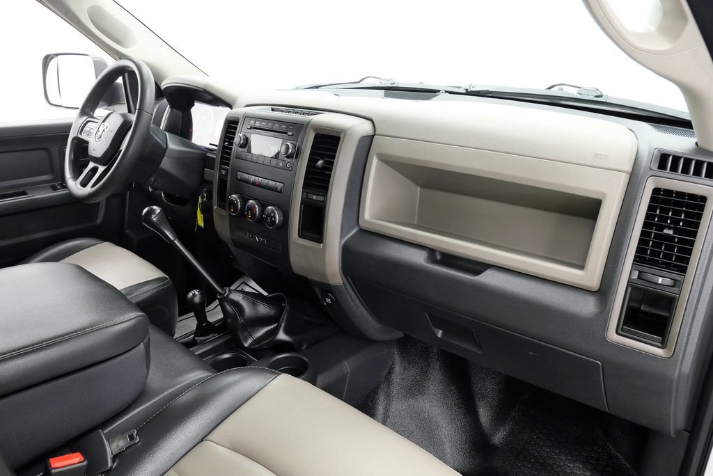 Used 2012 RAM 2500 ST w/ Chrome Appearance Group AWD/4WD image 15