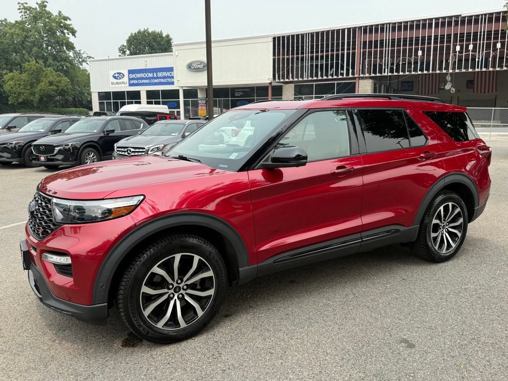 Used 2020 Ford Explorer ST w/ Premium Technology Package AWD/4WD image 4