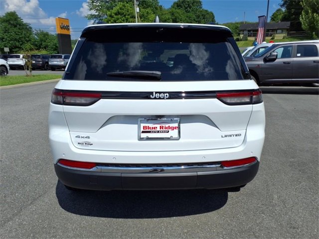 New 2025 Jeep Grand Cherokee Limited w/ Luxury Tech Group II image 5