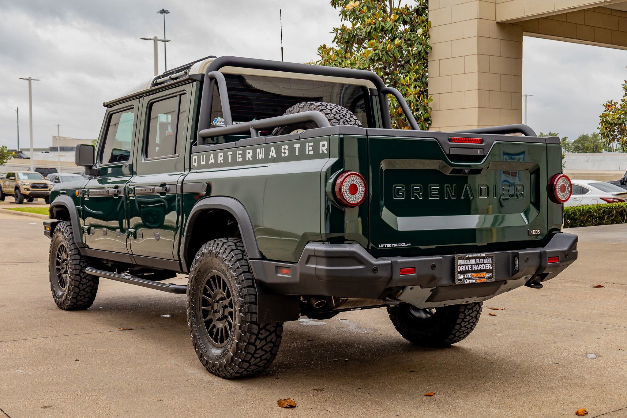 Used 2025 INEOS Grenadier AWD/4WD image 7