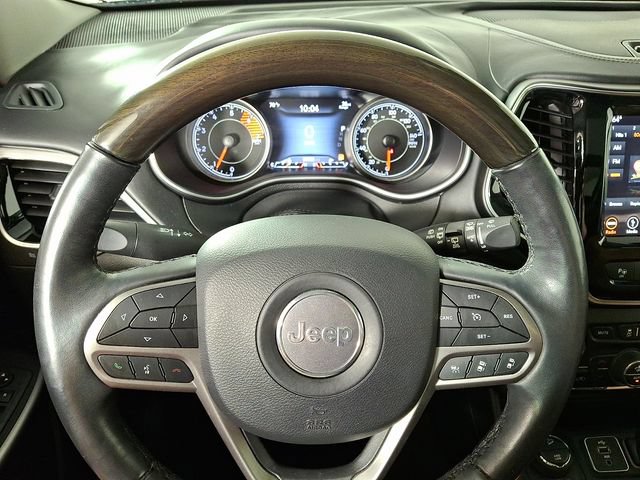 Used 2019 Jeep Cherokee Overland w/ Technology Group AWD/4WD image 20