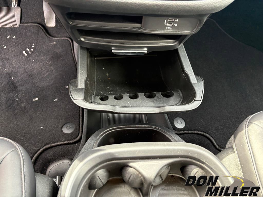 New 2026 Chrysler Pacifica Select image 23