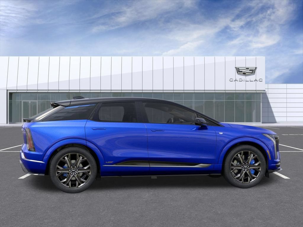 New 2027 Cadillac Optiq V w/ Deep Ocean Design Edition AWD/4WD image 5