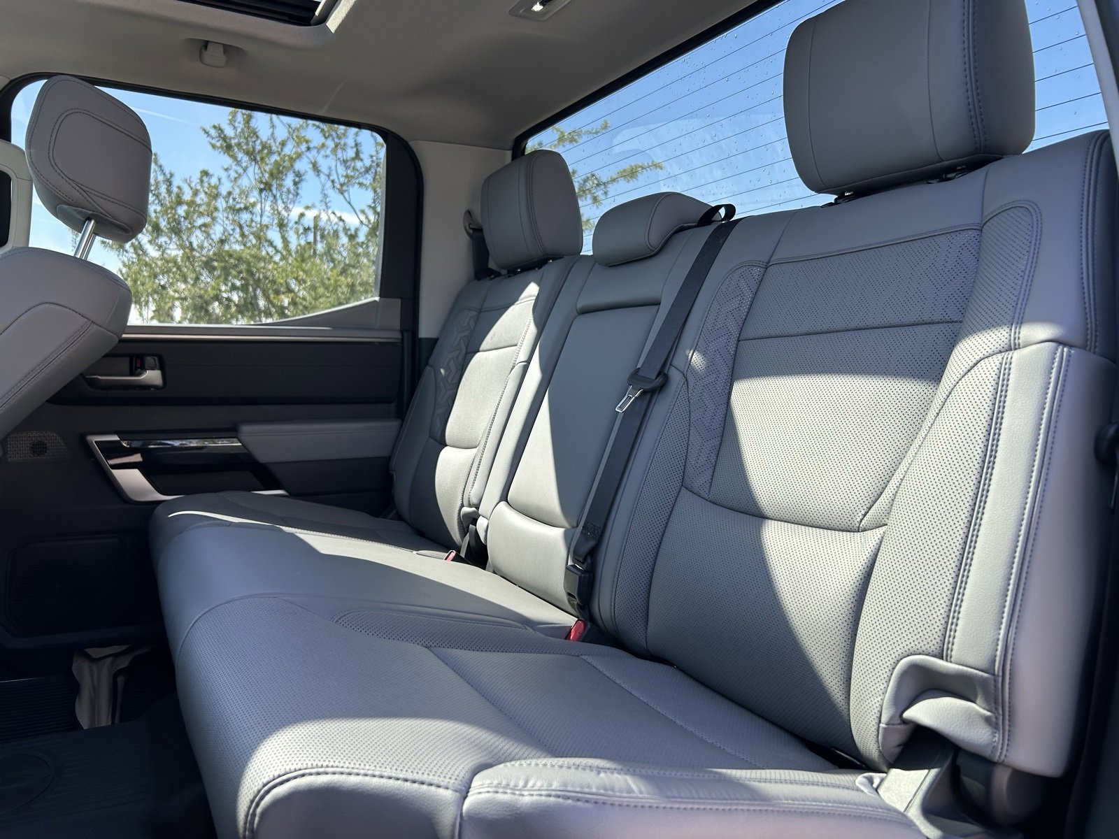 Used 2024 Toyota Tundra Limited image 14