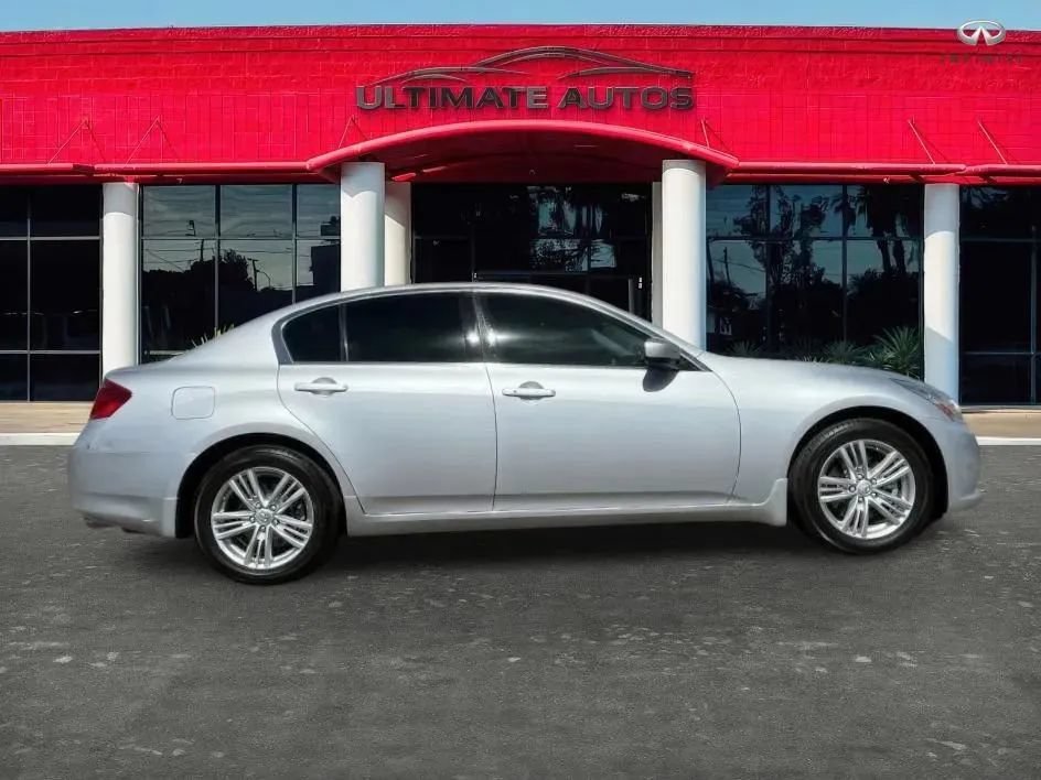 Used 2011 INFINITI G37 x Sedan w/ Premium Pkg AWD/4WD image 5