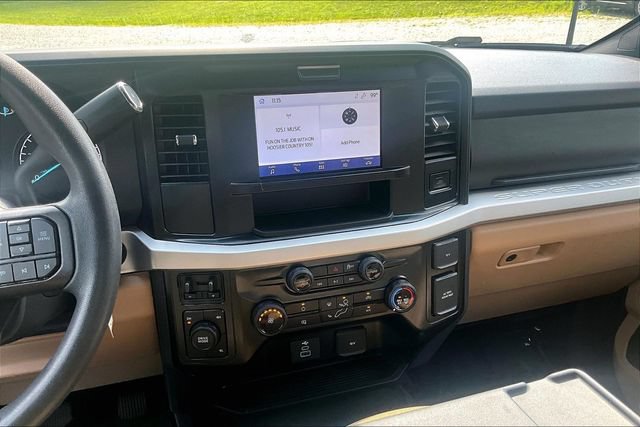 Used 2025 Ford F250 XLT AWD/4WD image 6