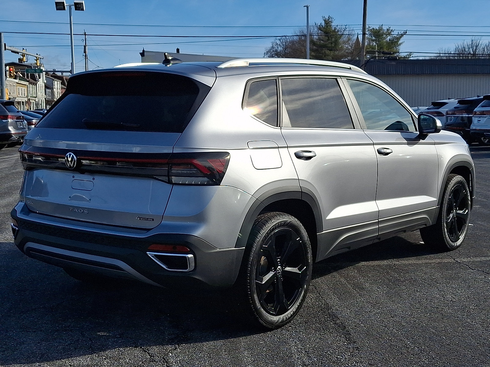 New 2026 Volkswagen Taos SEL AWD/4WD image 5