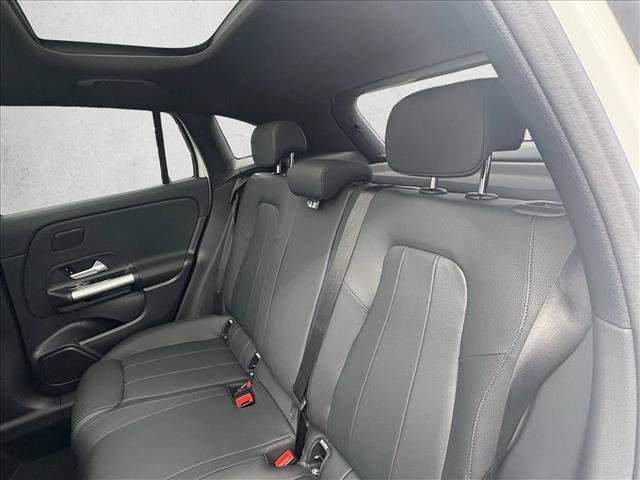 Used 2026 Mercedes-Benz GLA 250 image 17