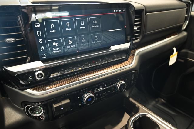 New 2026 GMC Sierra 1500 Elevation w/ Elevation Premium Package AWD/4WD image 17
