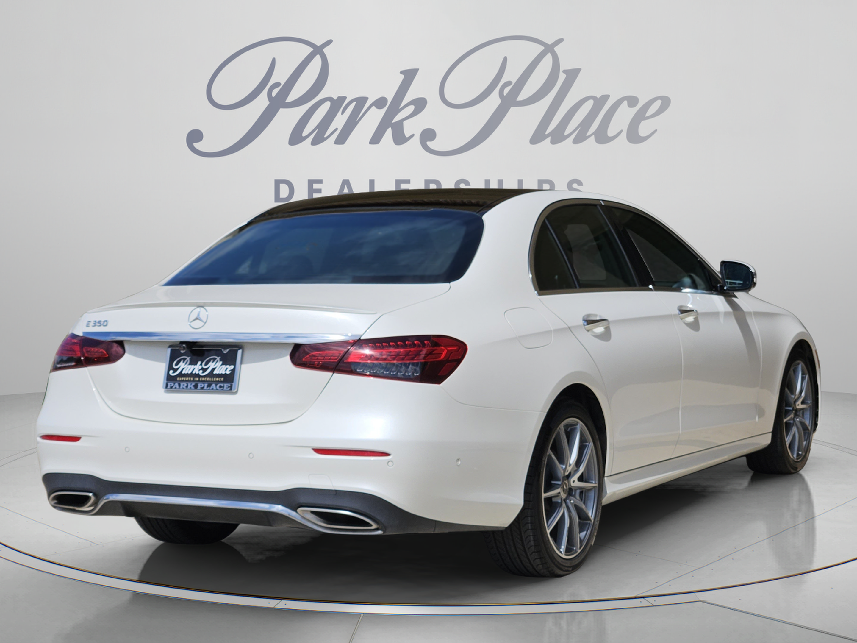 Used 2021 Mercedes-Benz E 350 Sedan image 6