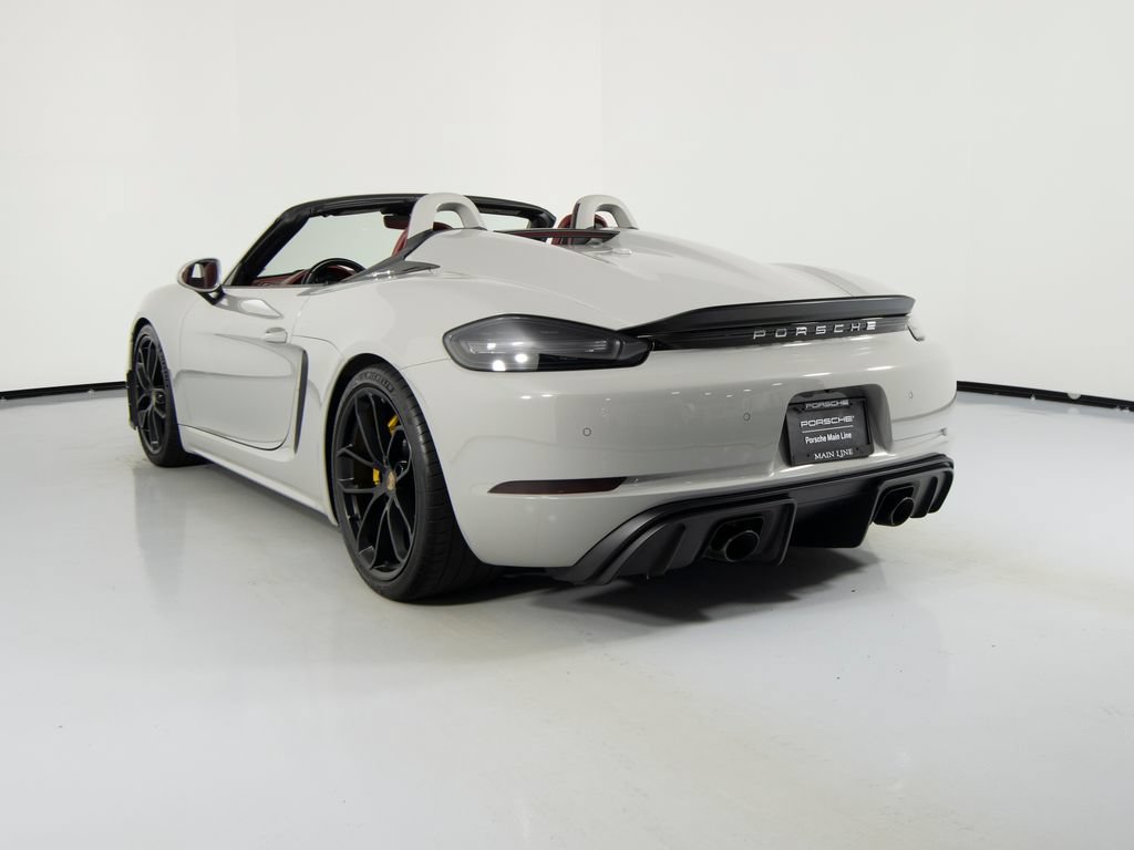 Certified 2021 Porsche 718 Boxster Spyder RWD image 3