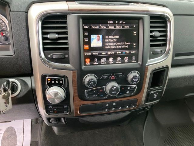 Used 2017 RAM 1500 Laramie AWD/4WD image 15