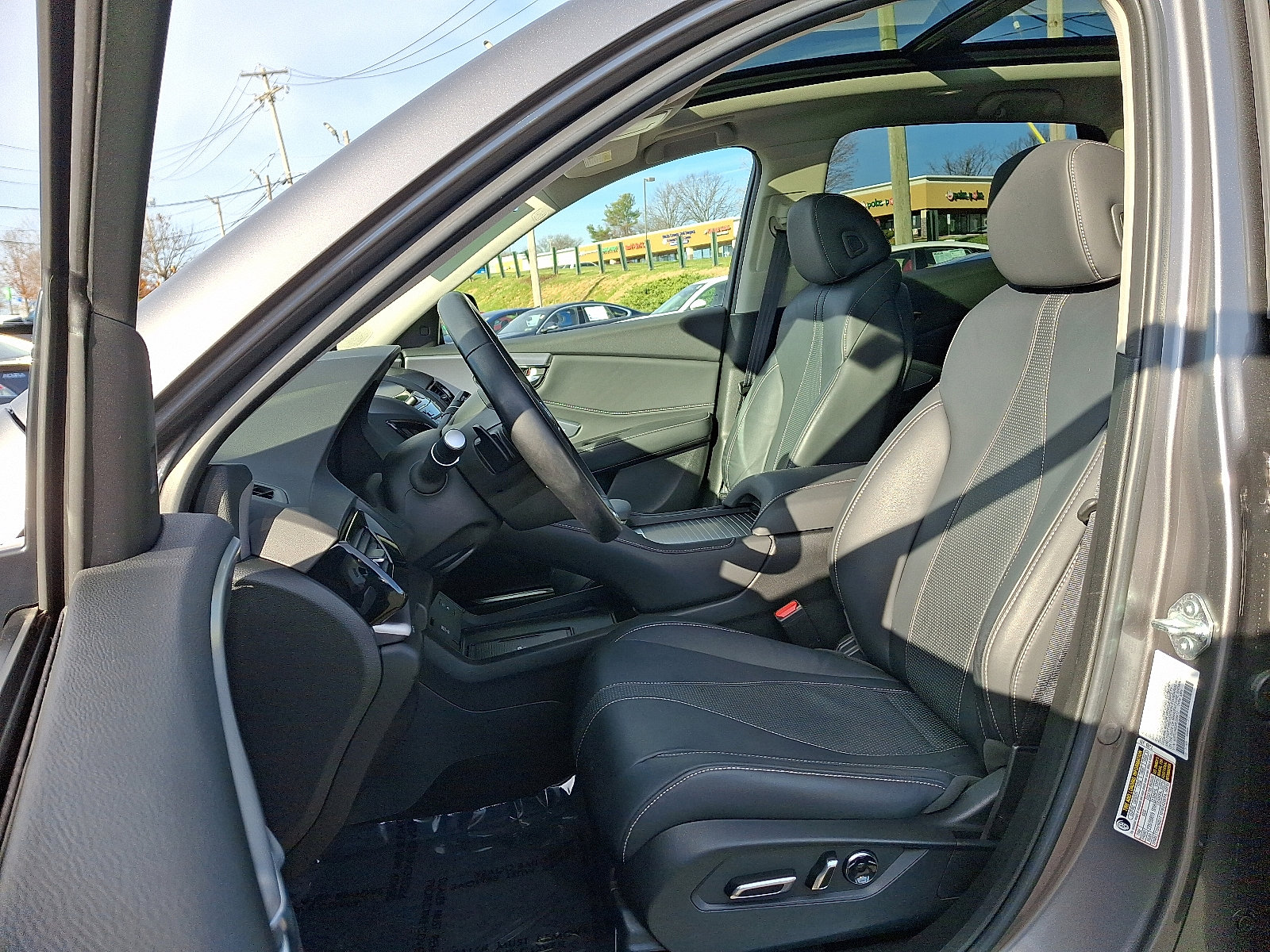 Certified 2023 Acura RDX w/ Technology Package image 13