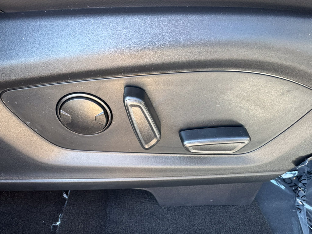 New 2027 Ford Explorer ST RWD image 16