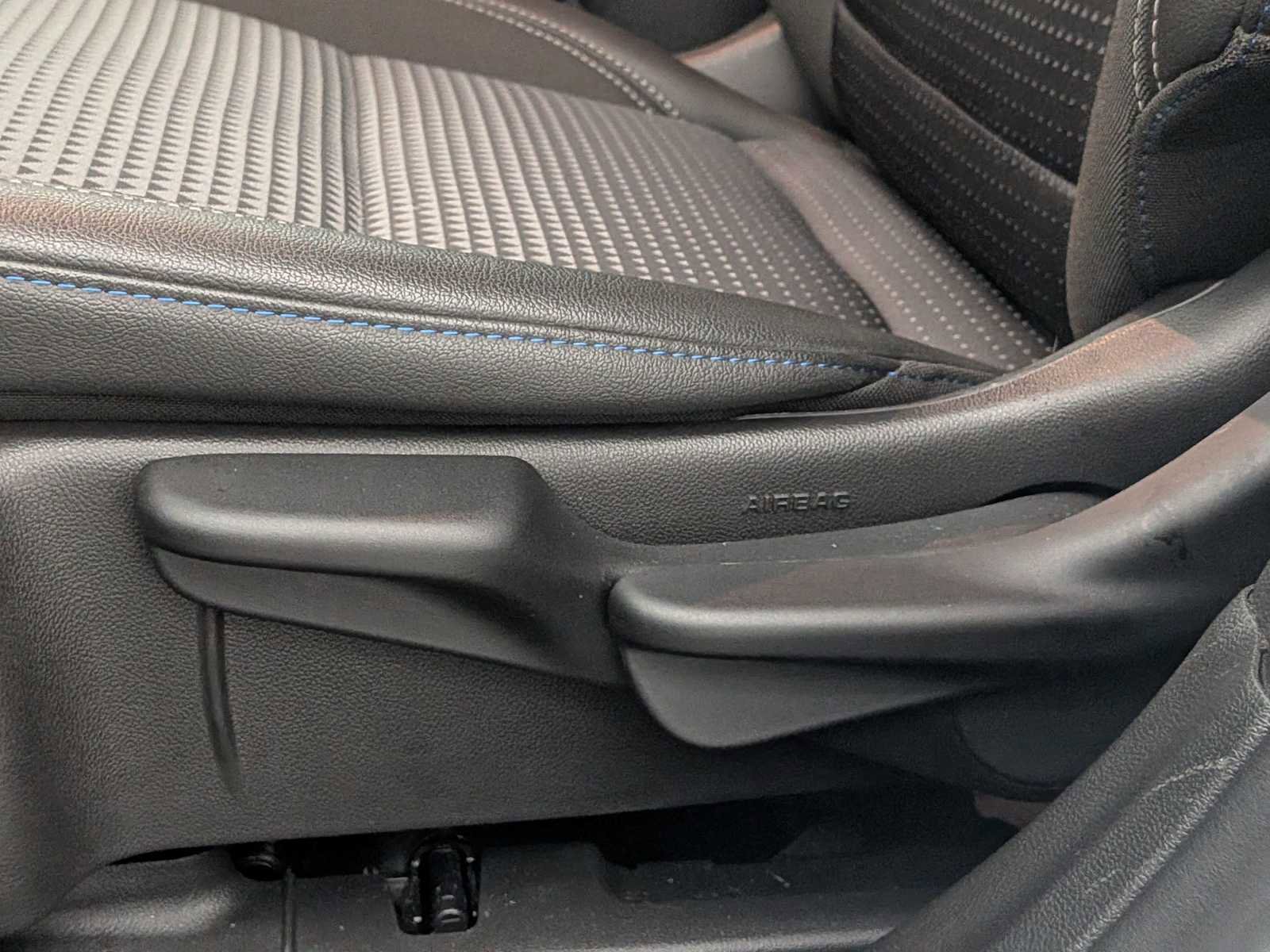 New 2025 Chevrolet Trax LT w/ Driver Confidence Package image 18