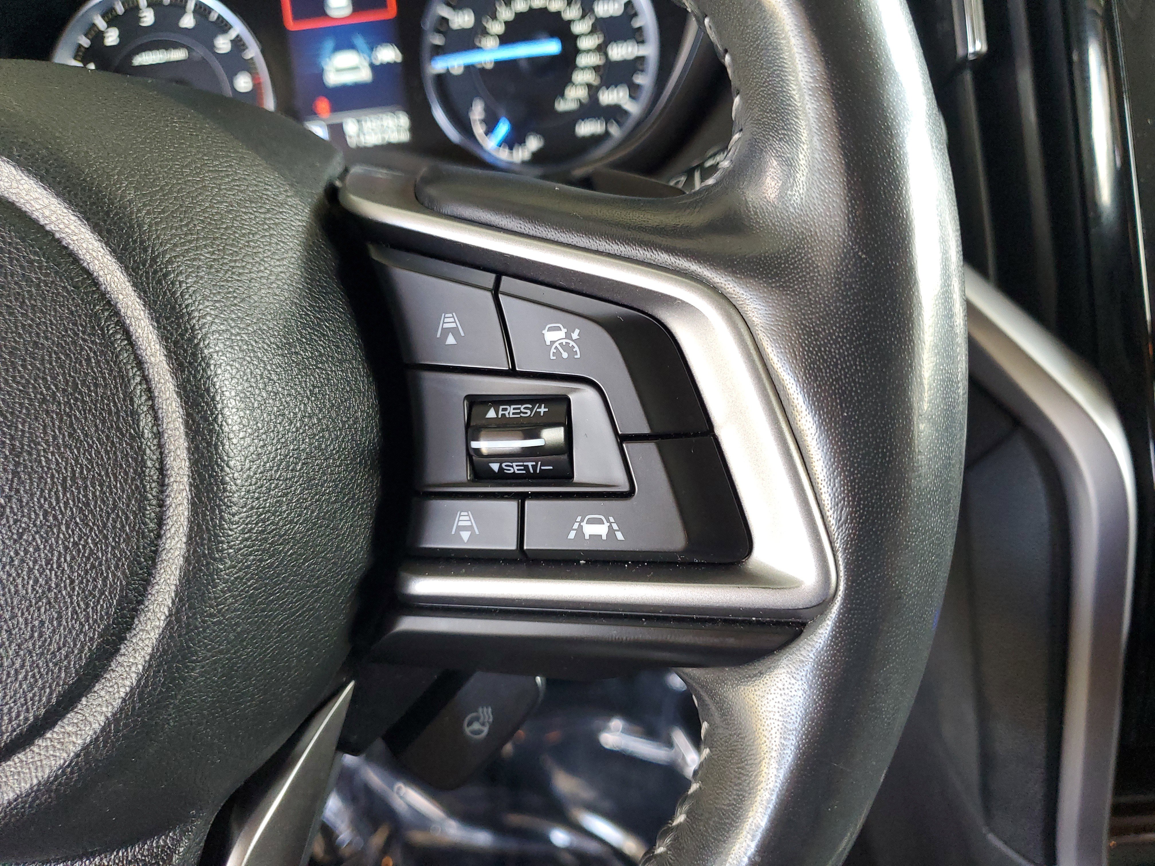 Used 2019 Subaru Ascent Touring AWD/4WD image 25