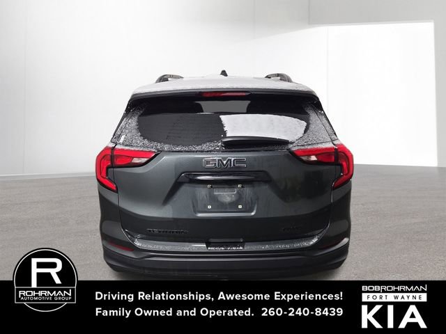 Used 2020 GMC Terrain SLE w/ Driver Convenience Package image 9