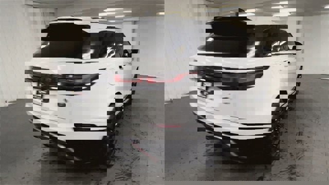 Used 2020 Land Rover Range Rover Velar R-Dynamic S image 8