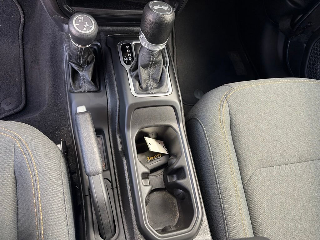Used 2025 Jeep Wrangler Unlimited Sport AWD/4WD image 22