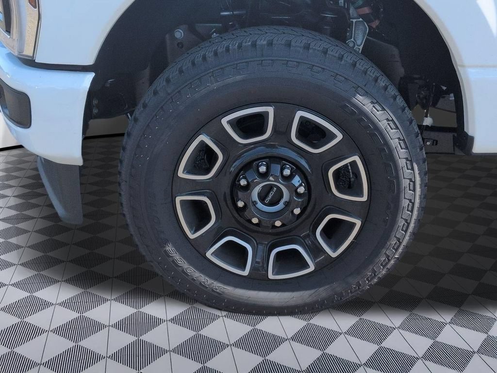 New 2026 Ford F250 Platinum AWD/4WD image 34