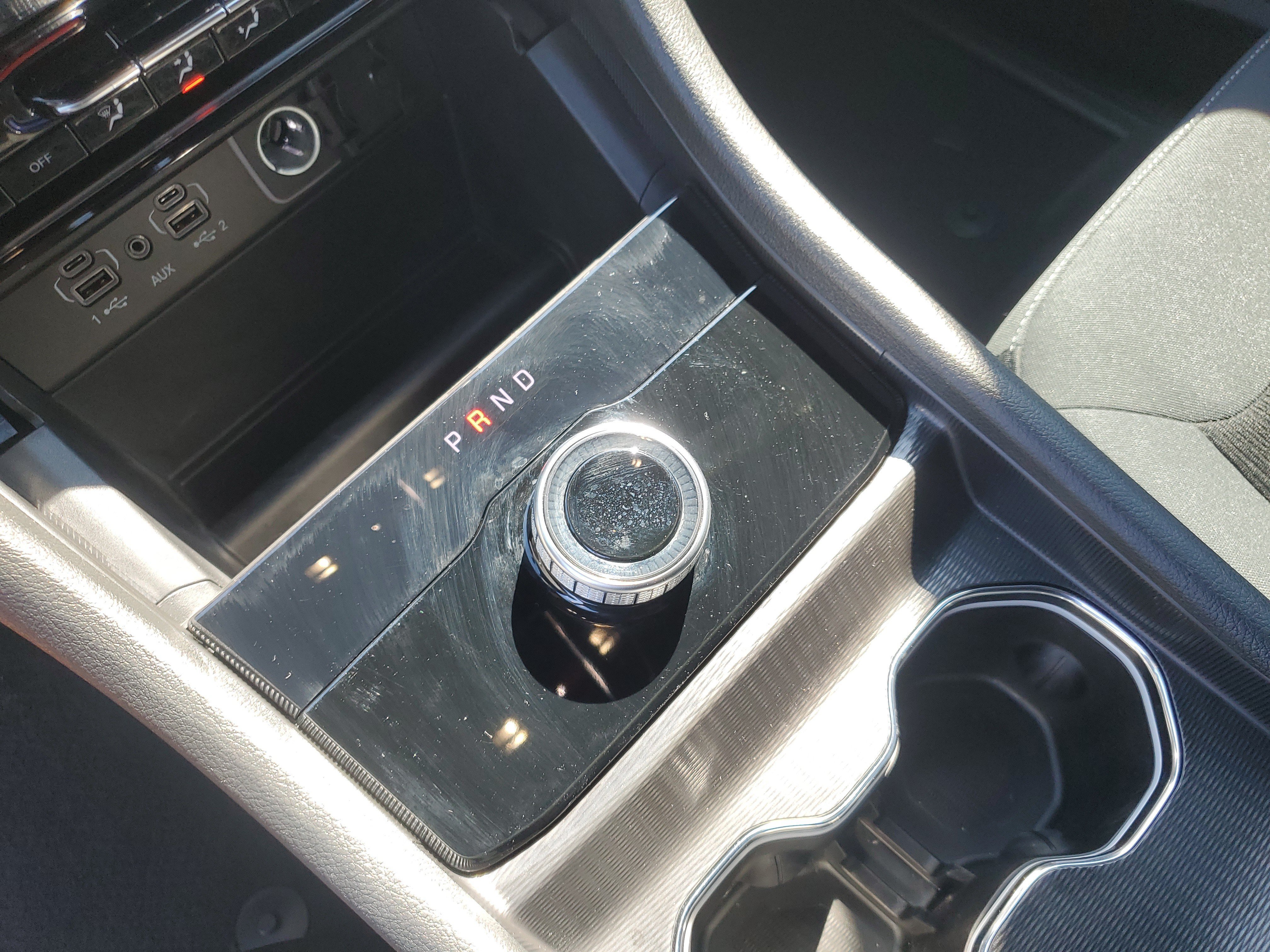 Used 2025 Jeep Grand Cherokee L Laredo RWD image 23