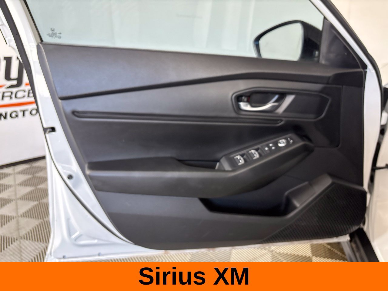 Used 2025 Honda Accord SE image 10
