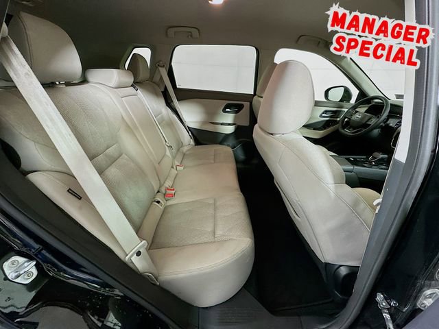 Used 2025 Nissan Rogue SV image 24