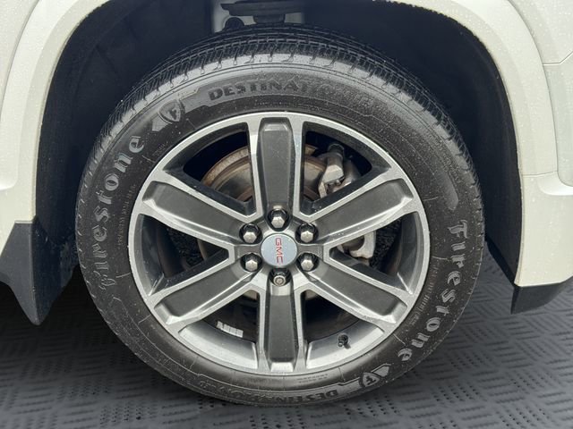 Certified 2017 GMC Acadia Denali w/ Technology Package AWD/4WD image 30
