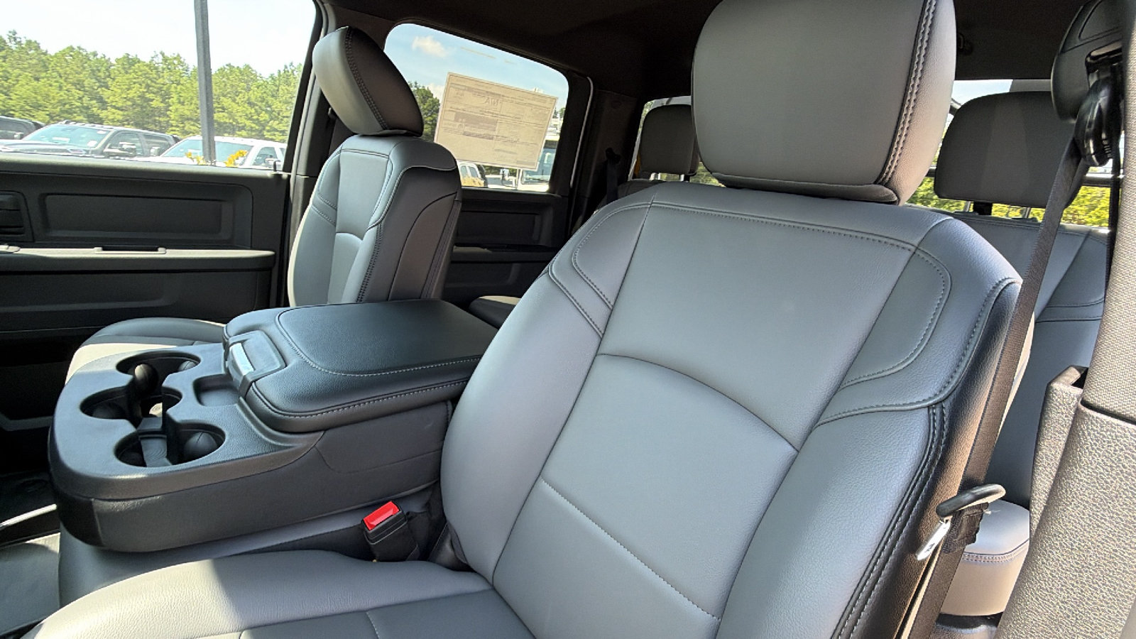 New 2026 RAM 4500 Tradesman AWD/4WD image 17
