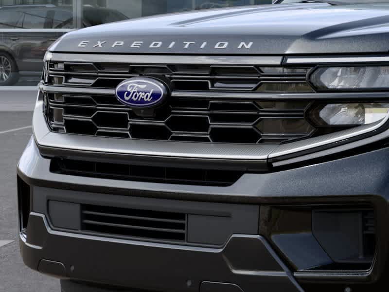 New 2027 Ford Expedition Platinum w/ Driver's Package AWD/4WD image 17