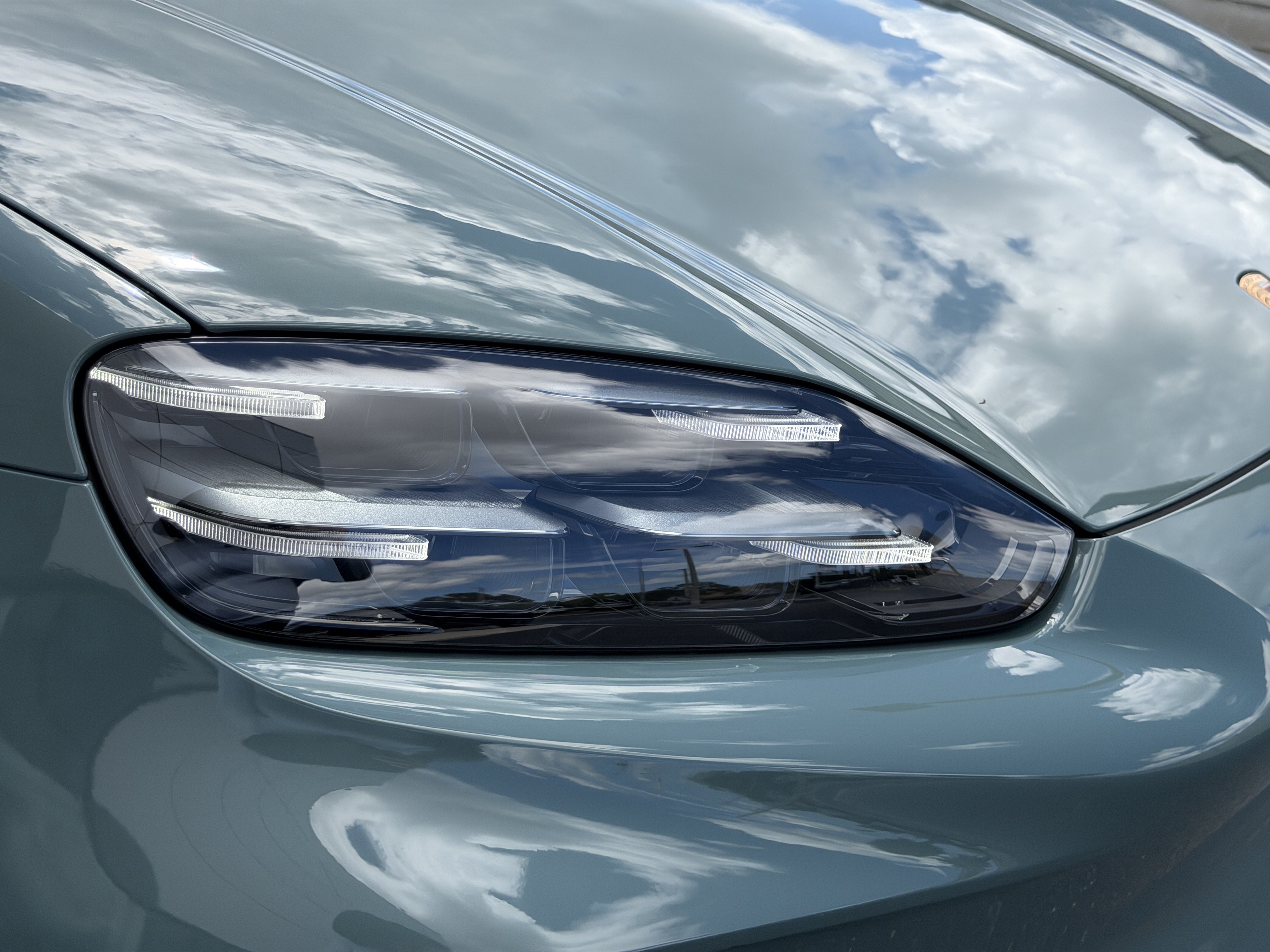 New 2026 Porsche Cayenne Electric AWD/4WD image 12