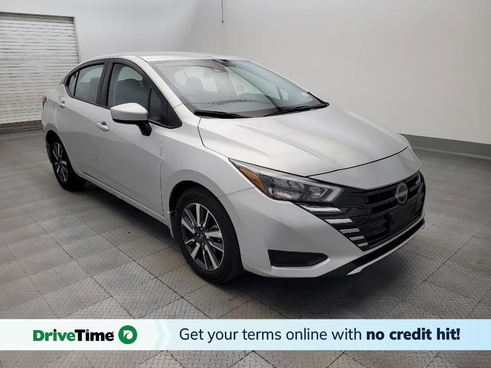 Used 2025 Nissan Versa SV w/ Trunk Package