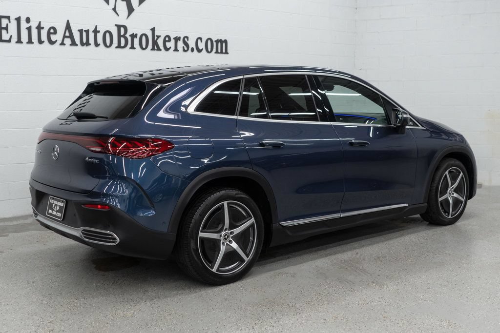 Used 2023 Mercedes-Benz EQE 350+ 4MATIC SUV w/ AMG Line Exterior Package image 43
