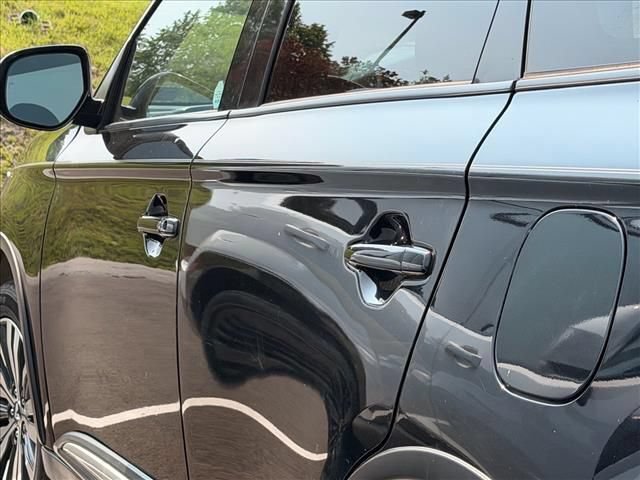Used 2020 Mitsubishi Outlander ES AWD/4WD image 8