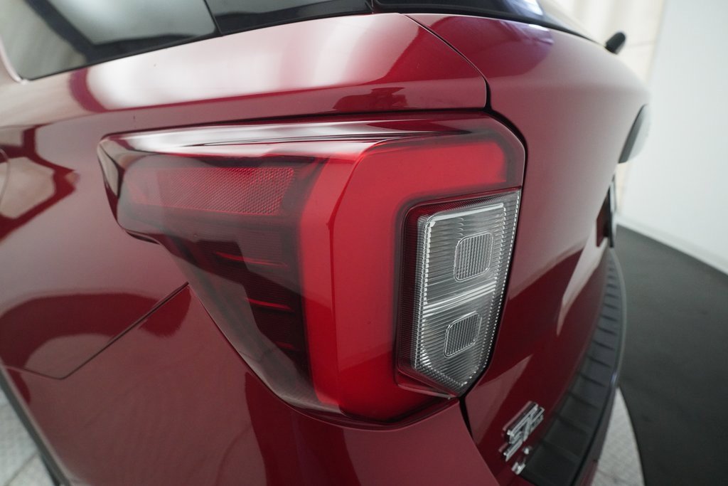 Used 2023 Ford Explorer ST-Line w/ Class IV Trailer Tow Package image 33