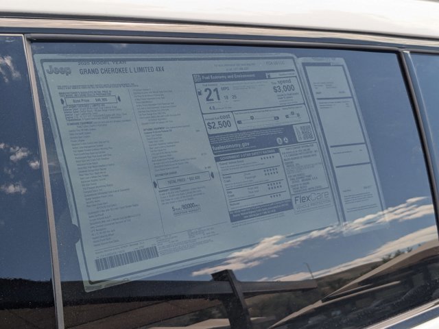 New 2025 Jeep Grand Cherokee L Limited w/ Black Appearance Package image 18