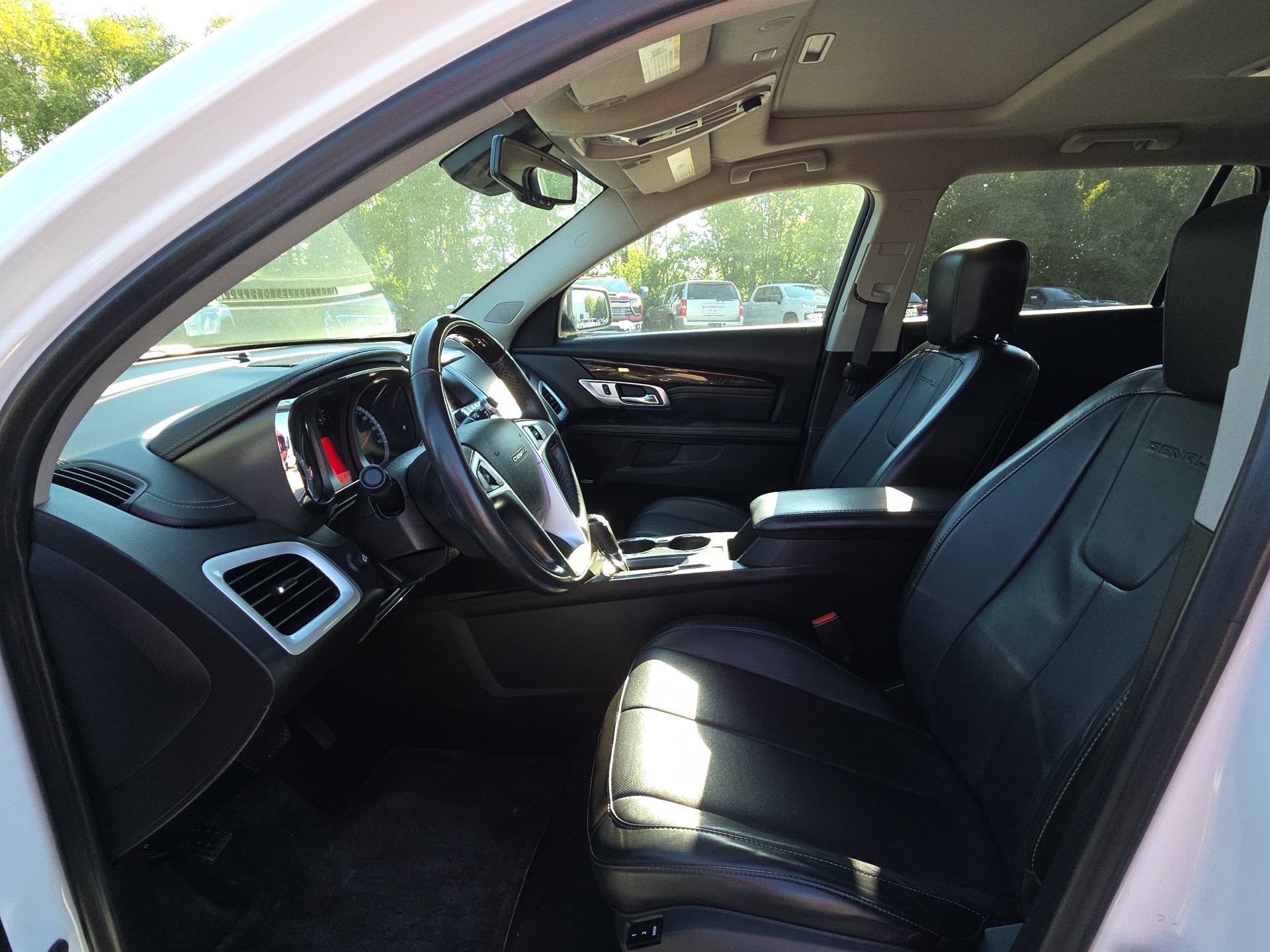 Used 2017 GMC Terrain Denali AWD/4WD image 15