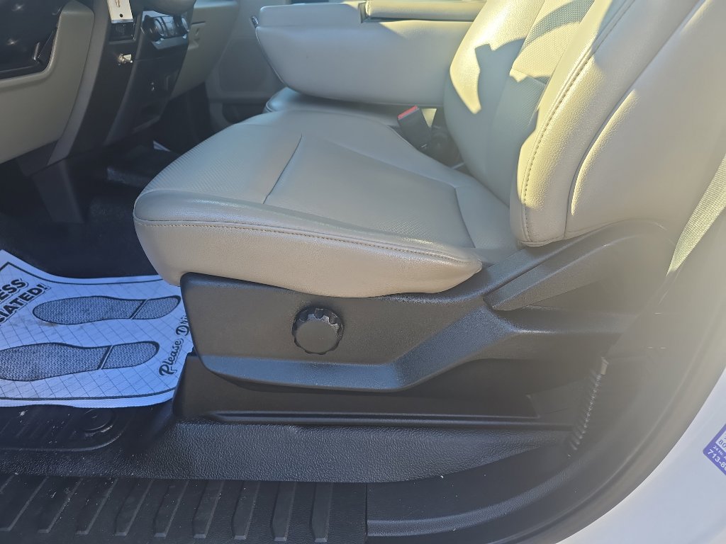 Used 2020 Ford F250 XL w/ Power Equipment Group image 13