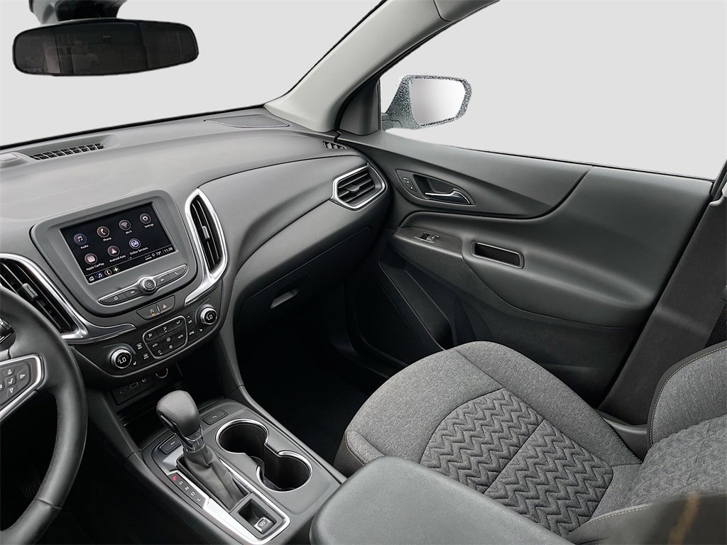 Used 2024 Chevrolet Equinox LT image 24