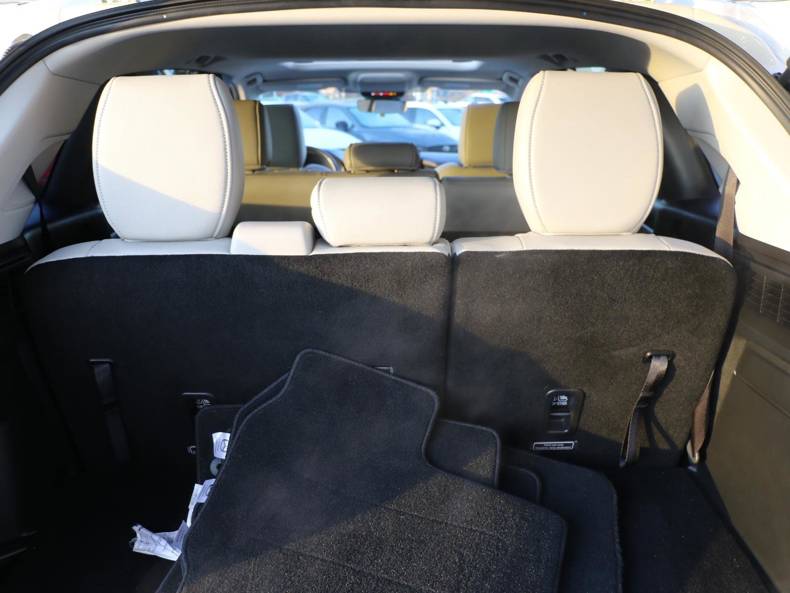 Certified 2025 MAZDA CX-90 3.3 Turbo w/ Preferred Package image 10