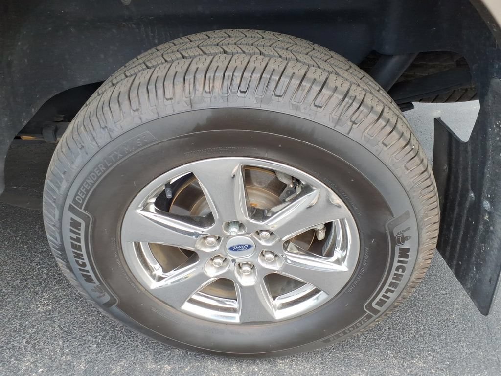 Used 2020 Ford F150 XLT w/ Equipment Group 302A Luxury AWD/4WD image 7