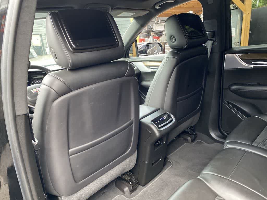 Used 2020 Cadillac XT6 Premium Luxury w/ Platinum Package AWD/4WD image 17