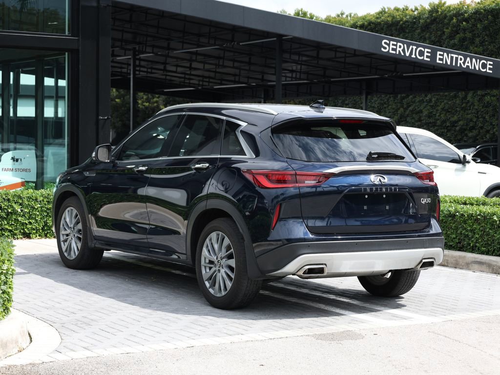 Certified 2023 INFINITI QX50 Luxe image 5