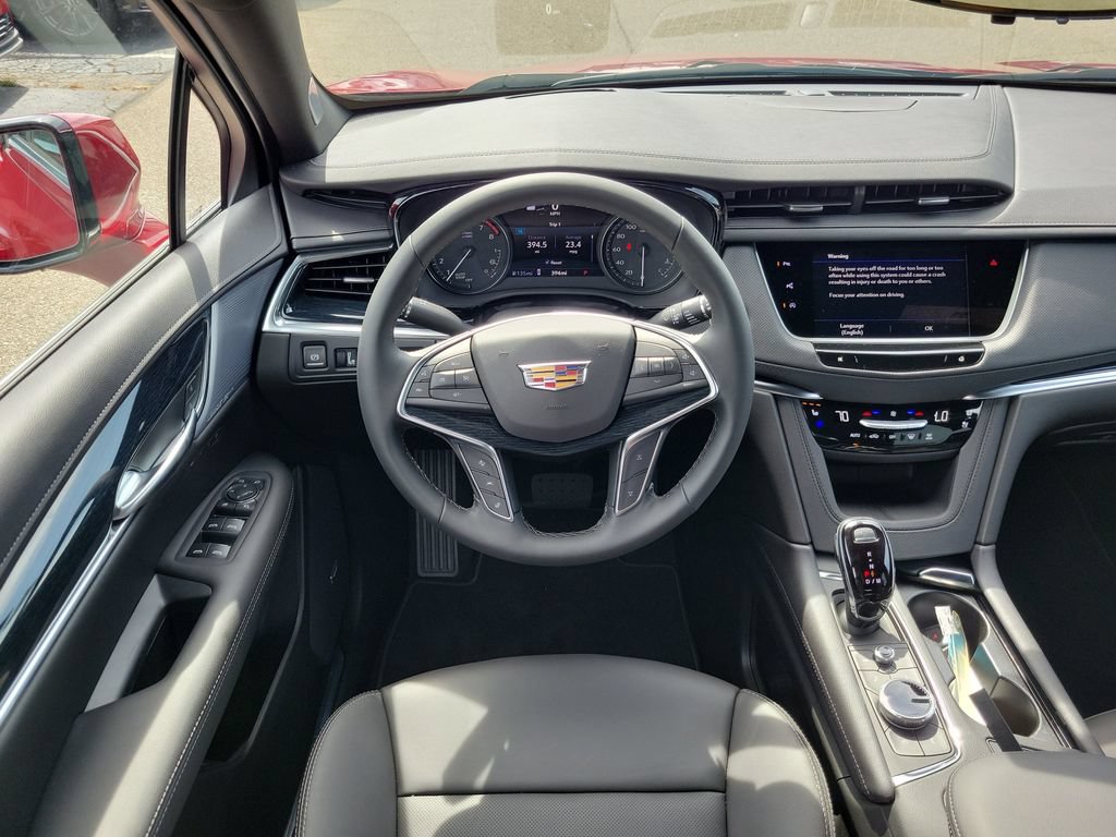 New 2026 Cadillac XT5 Premium Luxury w/ Driver Assist Package AWD/4WD image 8