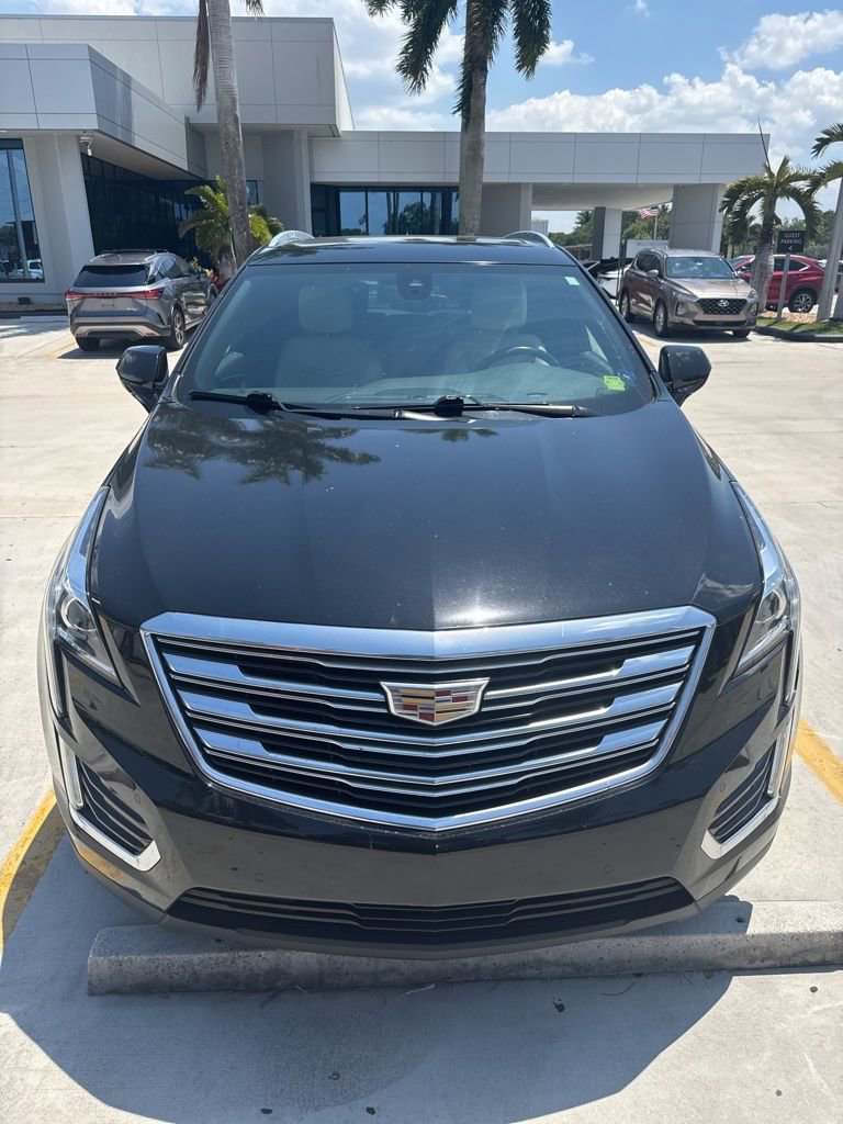 Used 2019 Cadillac XT5 Luxury FWD image 6