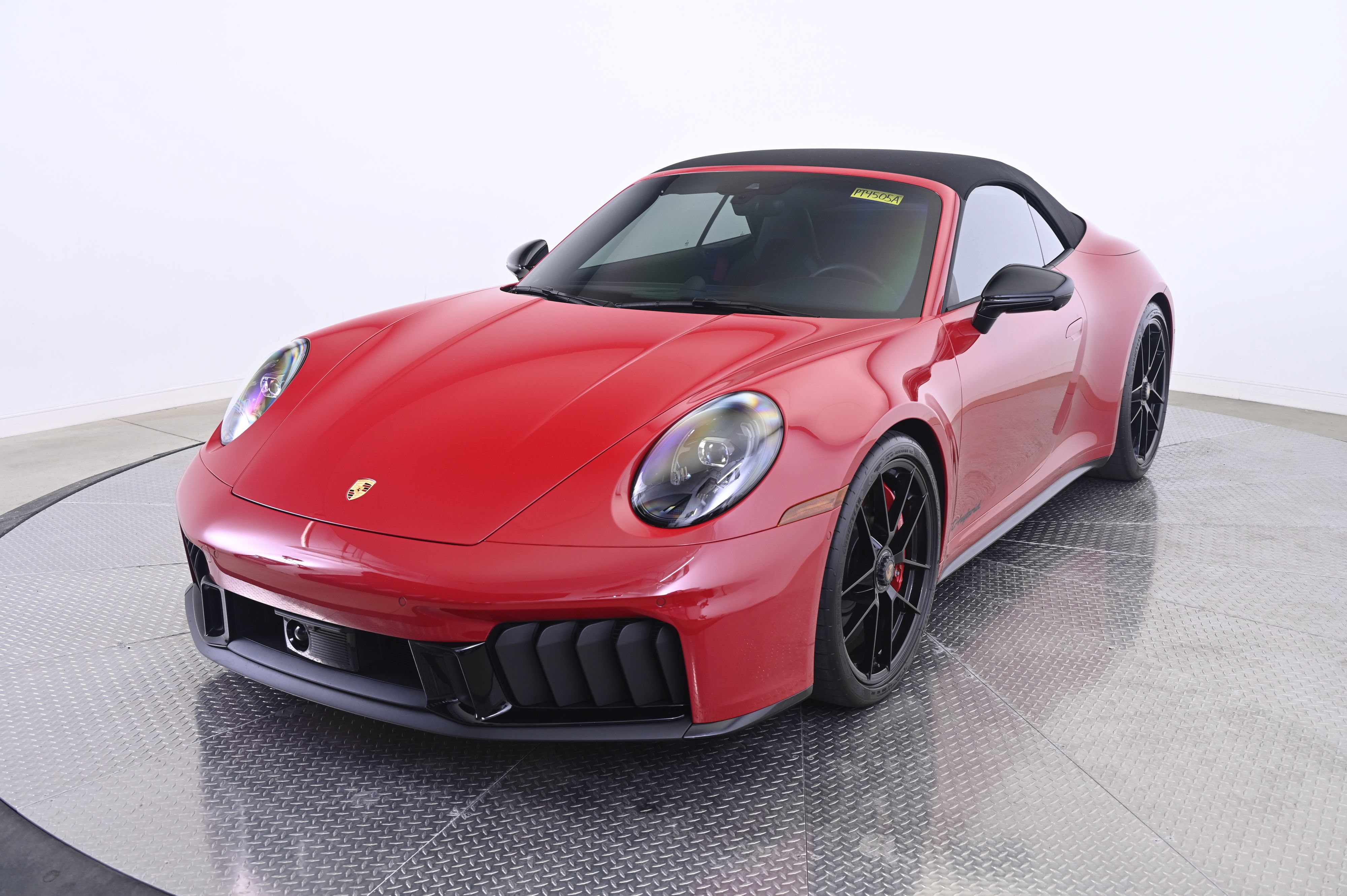 Certified 2025 Porsche 911 Carrera GTS RWD image 11